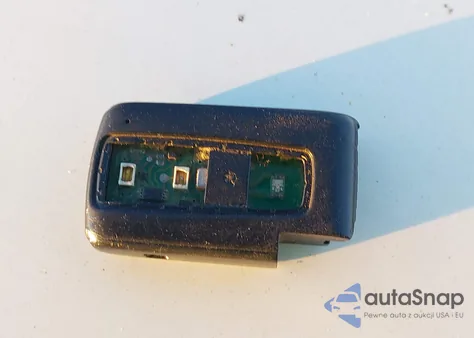 2004 Toyota Prius from USA, damaged, VIN JTDKB20U540011759